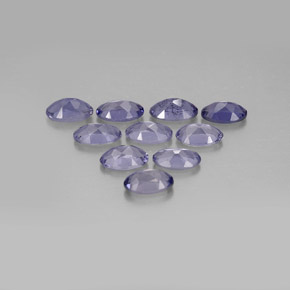 カラットの天然バイオレットブルーアイオライト（4.9×3.1 mm・オーバルカット）
