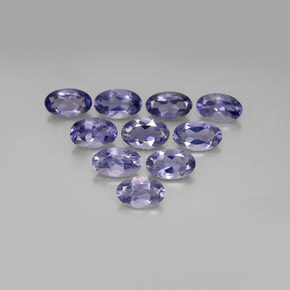 カラットの天然バイオレットブルーアイオライト（4.8×3.2 mm・オーバルカット）