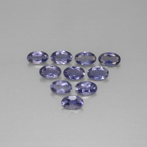 カラットの天然バイオレットブルーアイオライト（5×3.1 mm・オーバルカット）