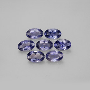 カラットの天然バイオレットブルーアイオライト（4.6×3 mm・オーバルカット）