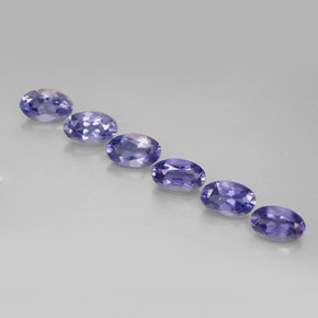 カラットの天然バイオレットブルーアイオライト（5×3 mm・透明）