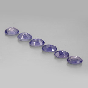カラットの天然バイオレットブルーアイオライト（5×3 mm・透明）