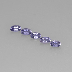 カラットの天然バイオレットブルーアイオライト（5×3.2 mm・オーバルカット）