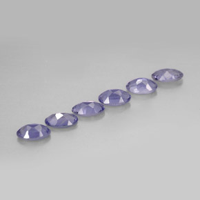 カラットの天然バイオレットブルーアイオライト（5×3 mm・オーバルカット）