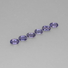 1.22カラットの天然バイオレットブルーアイオライト（5×3.3 mm・オーバルカット）