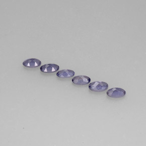 カラットの天然バイオレットブルーアイオライト（5.2×3.2 mm・オーバルカット）