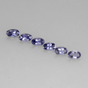 カラットの天然バイオレットブルーアイオライト（5.1×3.1 mm・オーバルカット）