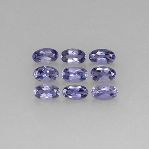 カラットの天然バイオレットブルーアイオライト（5.1×3 mm・オーバルカット）