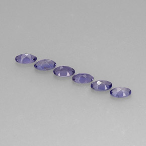 カラットの天然バイオレットブルーアイオライト（5.1×3.1 mm・オーバルカット）