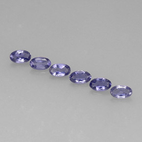 カラットの天然バイオレットブルーアイオライト（5.1×3.1 mm・オーバルカット）