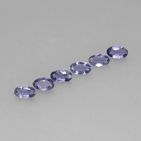 カラットの天然バイオレットブルーアイオライト（5.1×3.1 mm・オーバルカット）