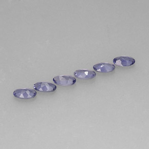 カラットの天然バイオレットブルーアイオライト（5×3 mm・オーバルカット）
