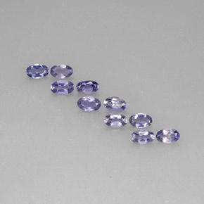1.93カラットの天然バイオレットブルーアイオライト（5×3.2 mm・オーバルカット）
