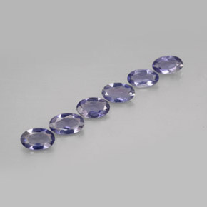 カラットの天然バイオレットブルーアイオライト（5×3.1 mm・オーバルカット）