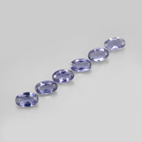 カラットの天然バイオレットブルーアイオライト（5×3.2 mm・オーバルカット）