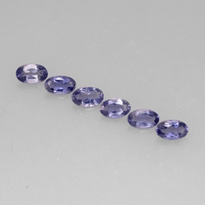 カラットの天然バイオレットブルーアイオライト（5.1×3.1 mm・オーバルカット）