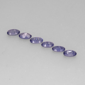 カラットの天然バイオレットブルーアイオライト（5.1×3.1 mm・オーバルカット）