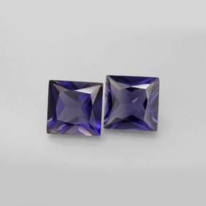 カラットの天然バイオレットブルーアイオライト（6.2×6.1 mm・四角）