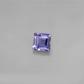 0.55カラットの天然バイオレットブルーアイオライト（4.8×4.8 mm・四角）