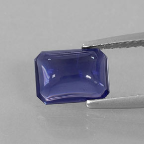 1.28カラットの天然バイオレットブルーアイオライト（7.9×6 mm・透明）