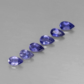カラットの天然バイオレットブルーアイオライト（5×3.1 mm・オーバルカット）