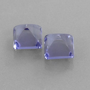 カラットの天然バイオレットブルーアイオライト（6×6 mm・四角）
