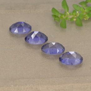 1.69カラットの天然ディープパープルアイオライト（6×4 mm・オーバルカット）