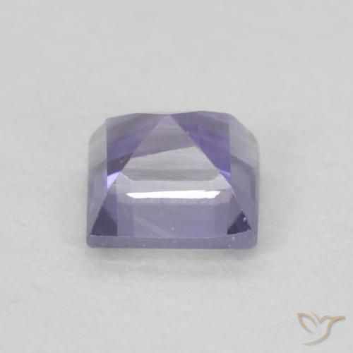 0.17カラットの天然Medium Light-Violetアイオライト、四角形、VVS