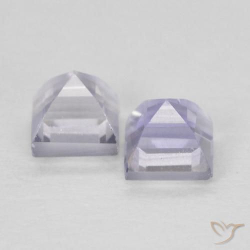 Shop natural 0.22ct 薄いパープルがかったブルー アイオライト gems, 四角形, from マダガスカル at GemSelect. In stock, global shipping!