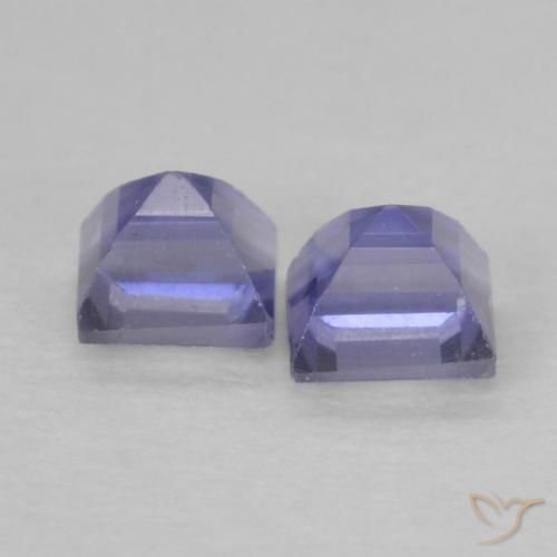 Shop natural 0.22ct 濃い青がかった紫 アイオライト gems, 四角形, from マダガスカル at GemSelect. In stock, global shipping!