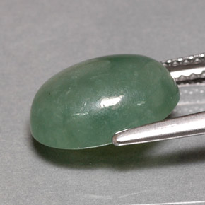 4.52カラットの天然グリーンヒスイ輝石（ジェダイト）（11.5×8.9 mm・透明）