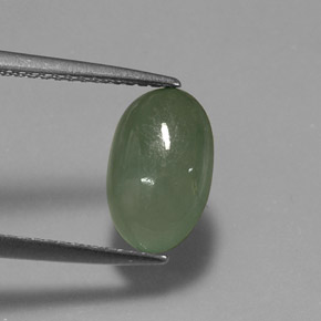 2.87カラットの天然グリーンヒスイ輝石（ジェダイト）（11×7.1 mm・透明）