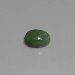 2.90カラットの天然グリーンヒスイ輝石（ジェダイト）（9.6×7 mm・オーバルカット）