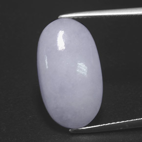 11.15カラットの天然ラベンダーヒスイ輝石（ジェダイト）（19.8×11.1 mm・オーバルカット）