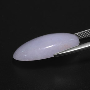 11.40カラットの天然ラベンダージェダイト、オーバルカット、オペーク