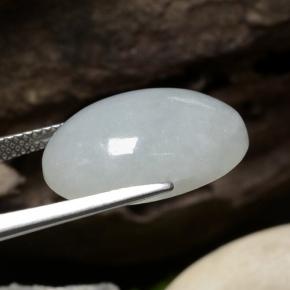 12.42カラットの天然パステルグリーンジェダイト、オーバルカット、半透明