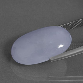 20.87カラットの天然ラベンダージェダイト、オーバルカット、オペーク