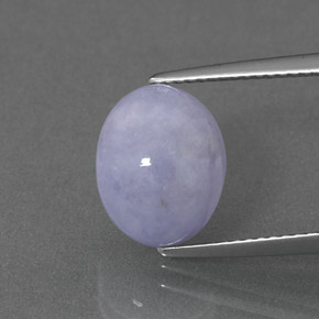 4.96カラットの天然ラベンダーヒスイ輝石（ジェダイト）（11.4×9.1 mm・オーバルカット）