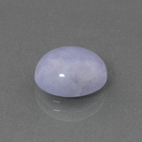 4.96カラットの天然ラベンダーヒスイ輝石（ジェダイト）（11.4×9.1 mm・オーバルカット）