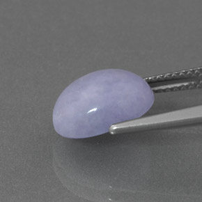 4.96カラットの天然ラベンダーヒスイ輝石（ジェダイト）（11.4×9.1 mm・オーバルカット）