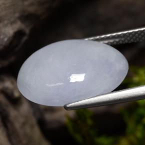 8.63カラットの天然ライトバイオレットヒスイ輝石（ジェダイト）（16.4×12.4 mm・オーバルカット）