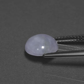 3.06カラットの天然ラベンダージェダイト、ラウンドカット、オペーク