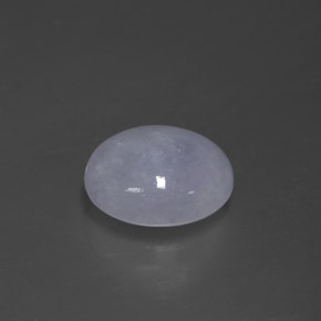 2.76カラットの天然ラベンダーヒスイ輝石（ジェダイト）（9.6×8 mm・オーバルカット）
