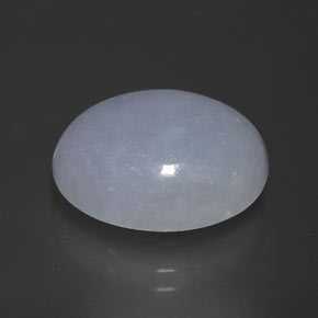 12.87カラットの天然ラベンダーヒスイ輝石（ジェダイト）（16.2×12.5 mm・オーバルカット）