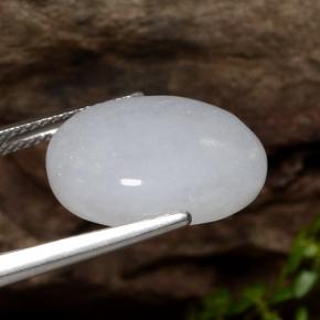 12.21カラットの天然グレーがかったホワイトジェダイト、オーバルカット、半透明