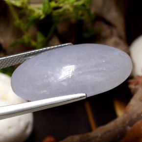 28.17カラットの天然ライトバイオレットジェダイト、オーバルカット、半透明