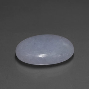 14.80カラットの天然ラベンダーヒスイ輝石（ジェダイト）（20.2×14.4 mm・オーバルカット）