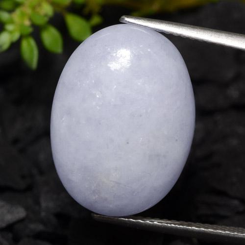 16.31カラットの天然ライトバイオレットヒスイ輝石（ジェダイト）（19.6×14.4 mm・オーバルカット）