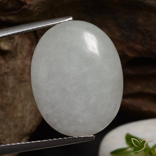11.79ct 天然 グレーがかったホワイト ジェダイト, 楕円形, 半透明