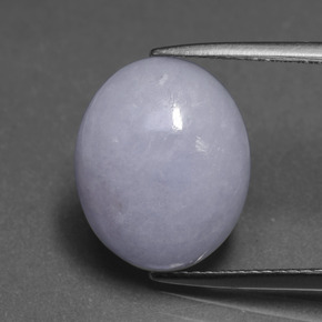 7.04カラットの天然ラベンダーヒスイ輝石（ジェダイト）（14.1×11.6 mm・オーバルカット）